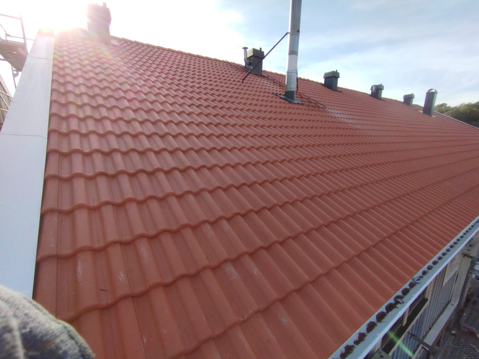 New roof with red roof tiles
